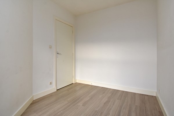 Medium property photo - Linnaeusstraat 142, 2522 GW Den Haag